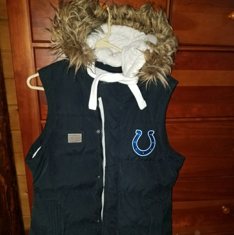 Indianapolis Colts women's puffer vest, like new.
